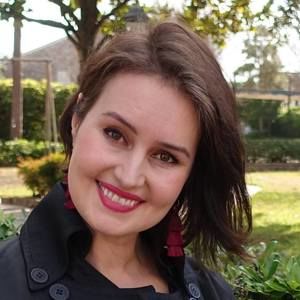 Meet your Posher, Lea